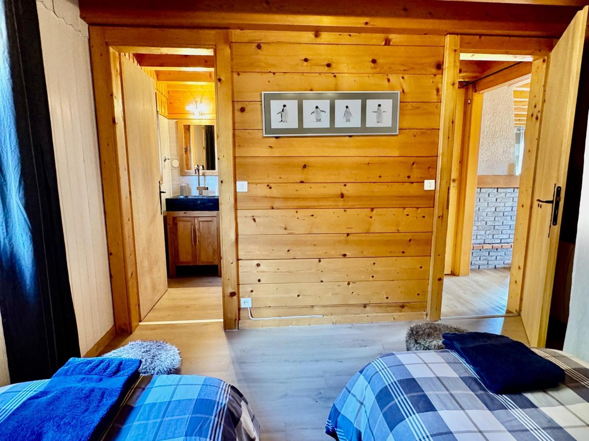 Charming, Cosy Chalet Nestled In A Breathtaking Surrounding With Spectacular, Stunning Mountain Views Abondance Buitenkant foto