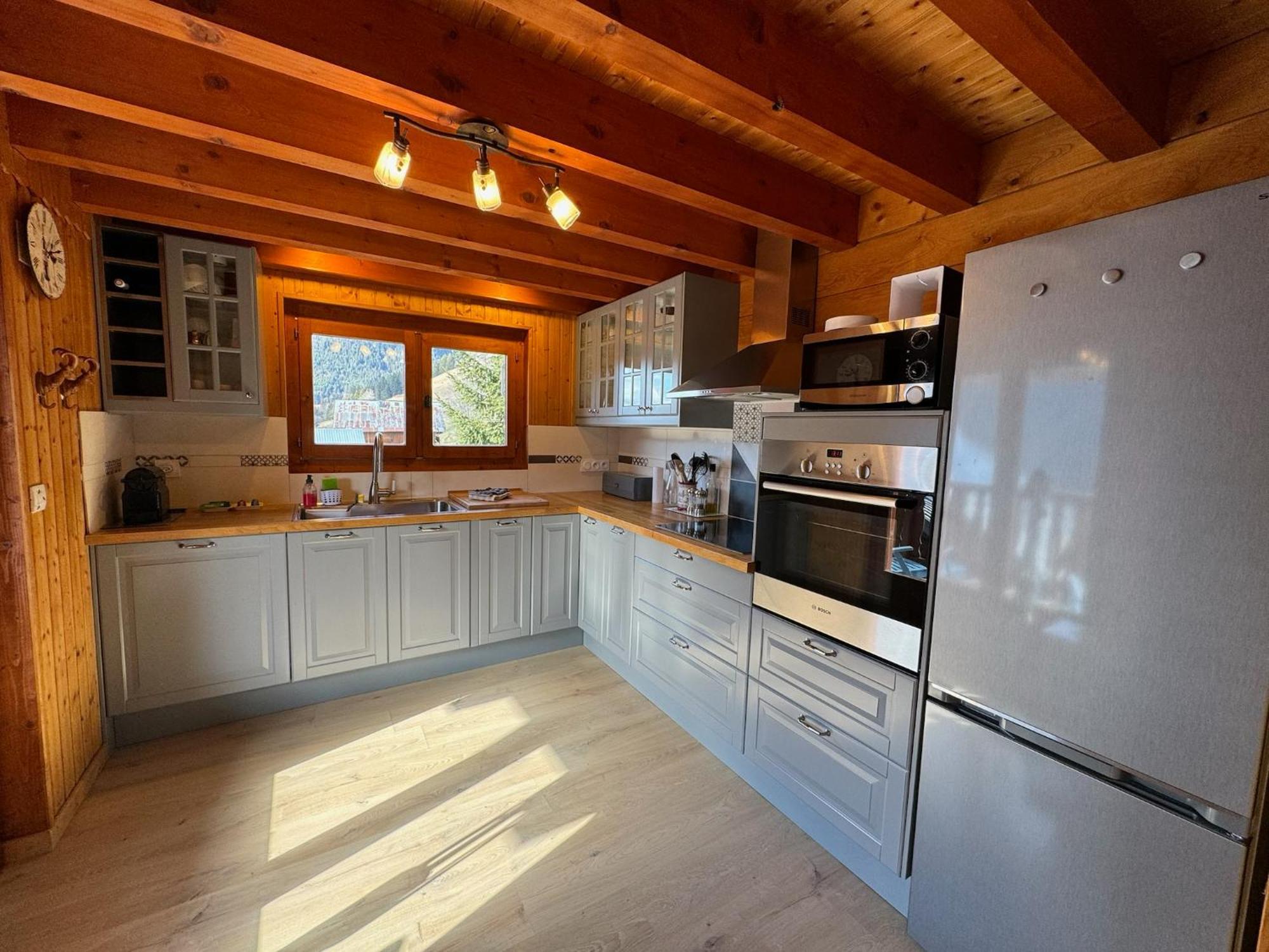 Charming, Cosy Chalet Nestled In A Breathtaking Surrounding With Spectacular, Stunning Mountain Views Abondance Buitenkant foto