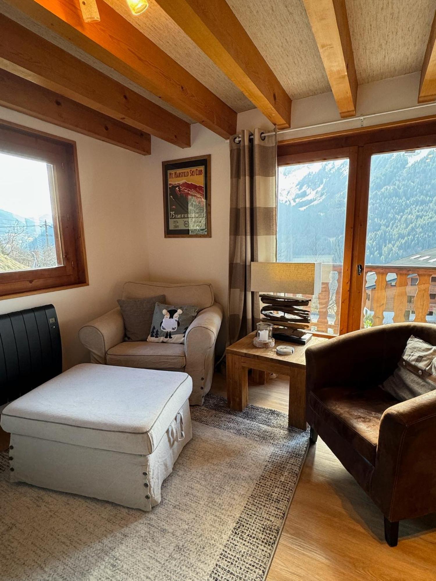 Charming, Cosy Chalet Nestled In A Breathtaking Surrounding With Spectacular, Stunning Mountain Views Abondance Buitenkant foto